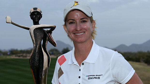 Karrie Webb with winner's trophy 2011
