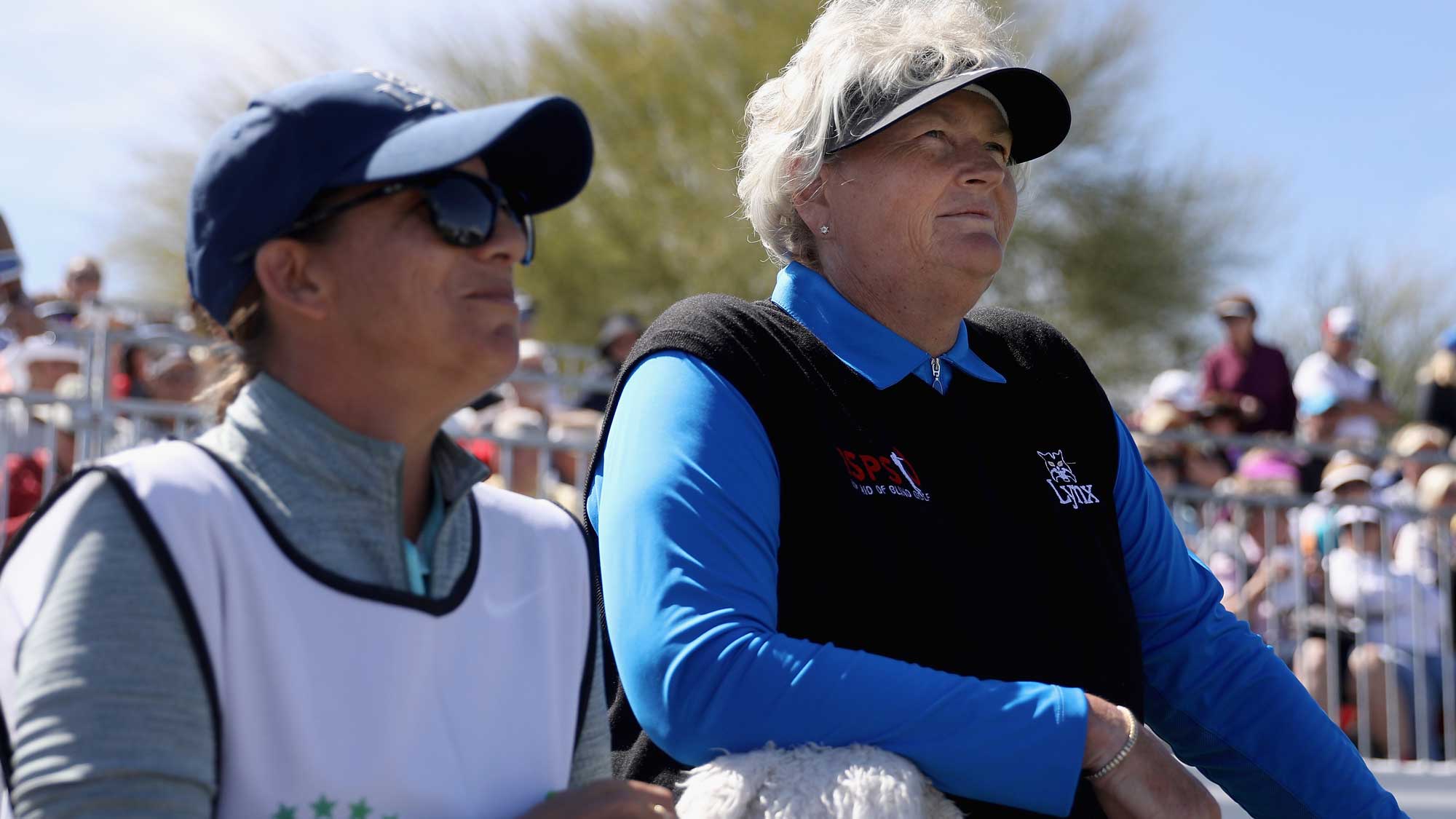 Laura Davies Prepares to Tee Off at Founders Cup 